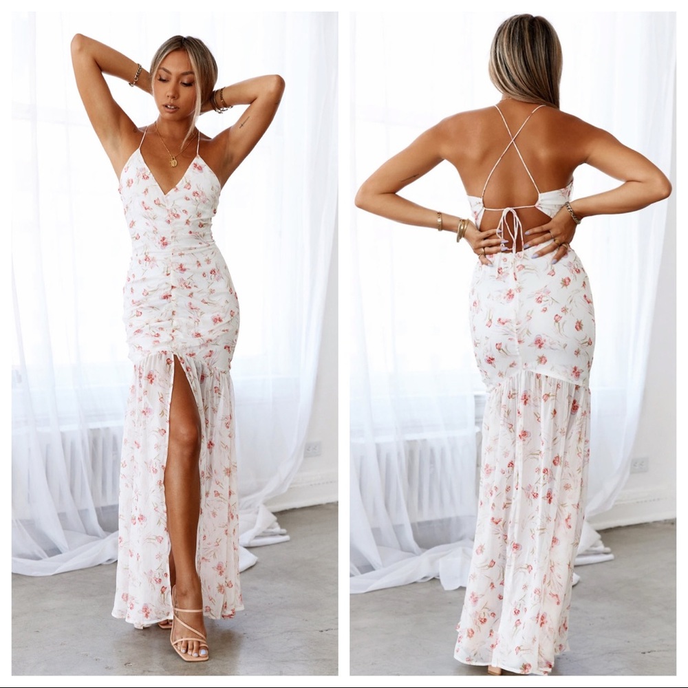 NWT Hello Molly Antalia Maxi Dress Floral Print Size XS